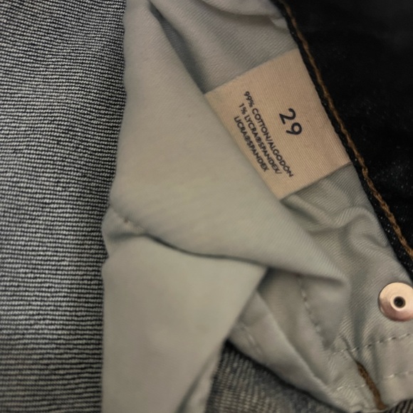 BKE SHORTS SIZE 29 - Picture 3 of 3